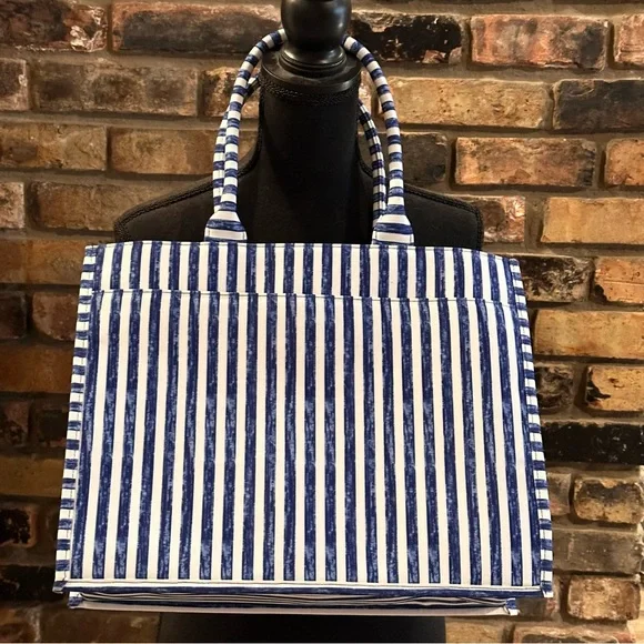 Rae Dunn POOLSIDE Blue and White Stripe Print Poolside Shopper Square Tote NEW! - Picture 2 of 7